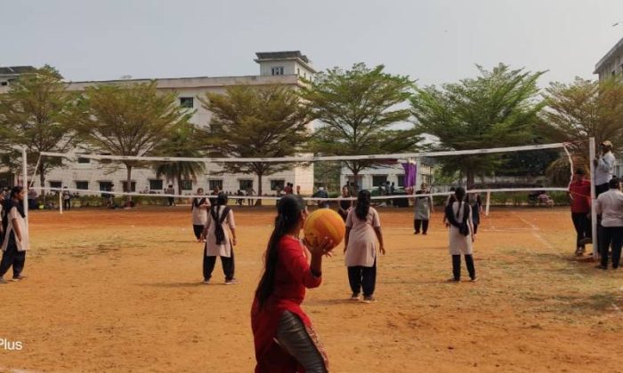 Throwball (Women)